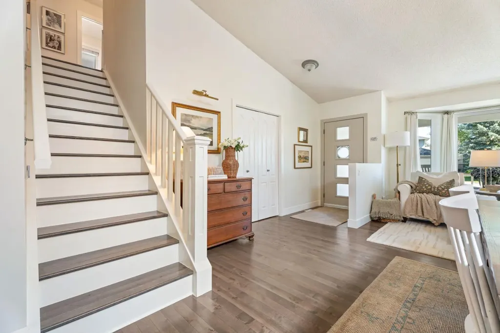 36 Sunvista Place SE Calgary AB T2X 2T4