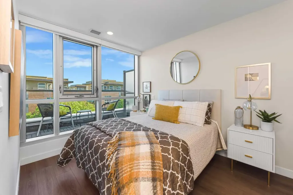 88 9 Street NE Calgary AB T2E 4E1