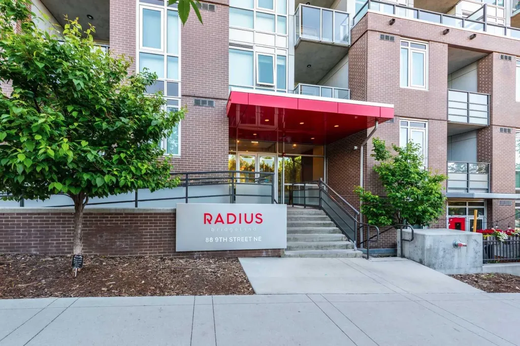 88 9 Street NE Calgary AB T2E 4E1