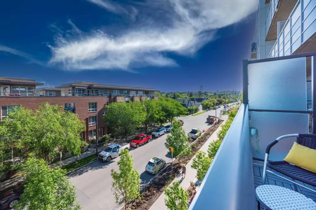 88 9 Street NE Calgary AB T2E 4E1