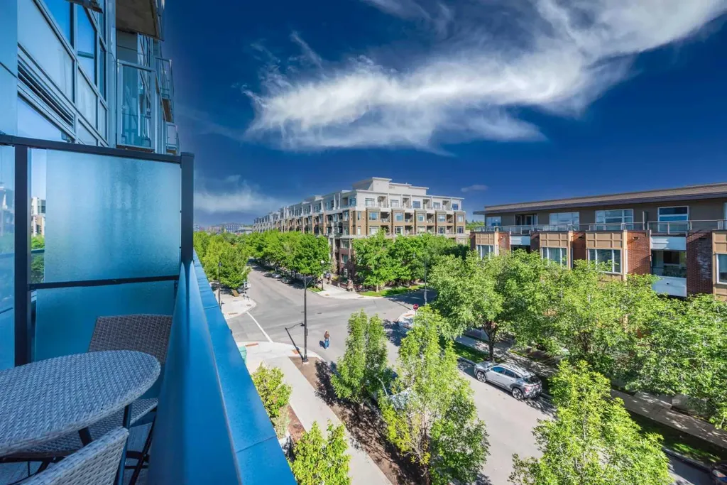 88 9 Street NE Calgary AB T2E 4E1