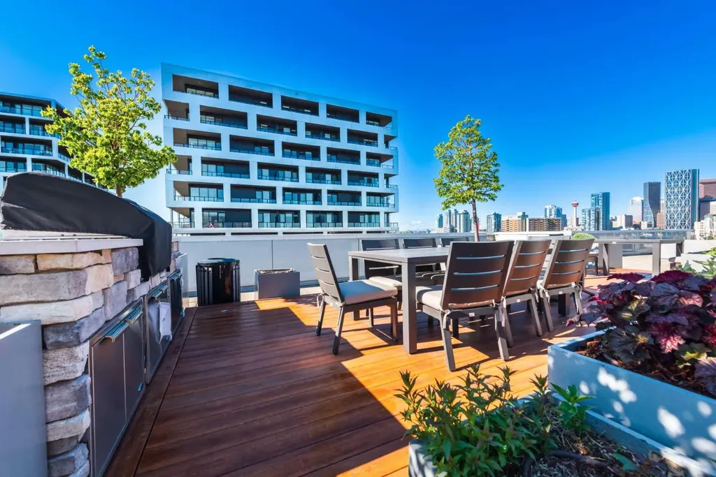 88 9 Street NE Calgary AB T2E 4E1