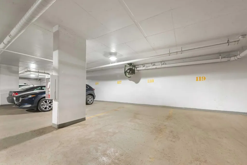 88 9 Street NE Calgary AB T2E 4E1