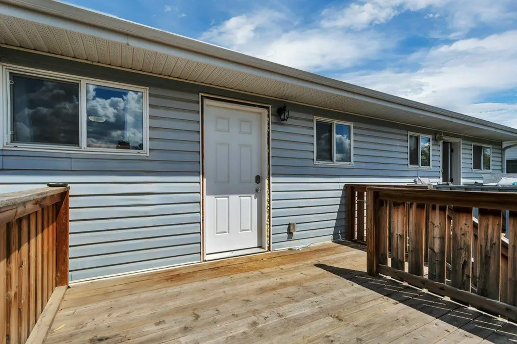 4917 Wocmacks Road Blackfalds AB T0M0J0
