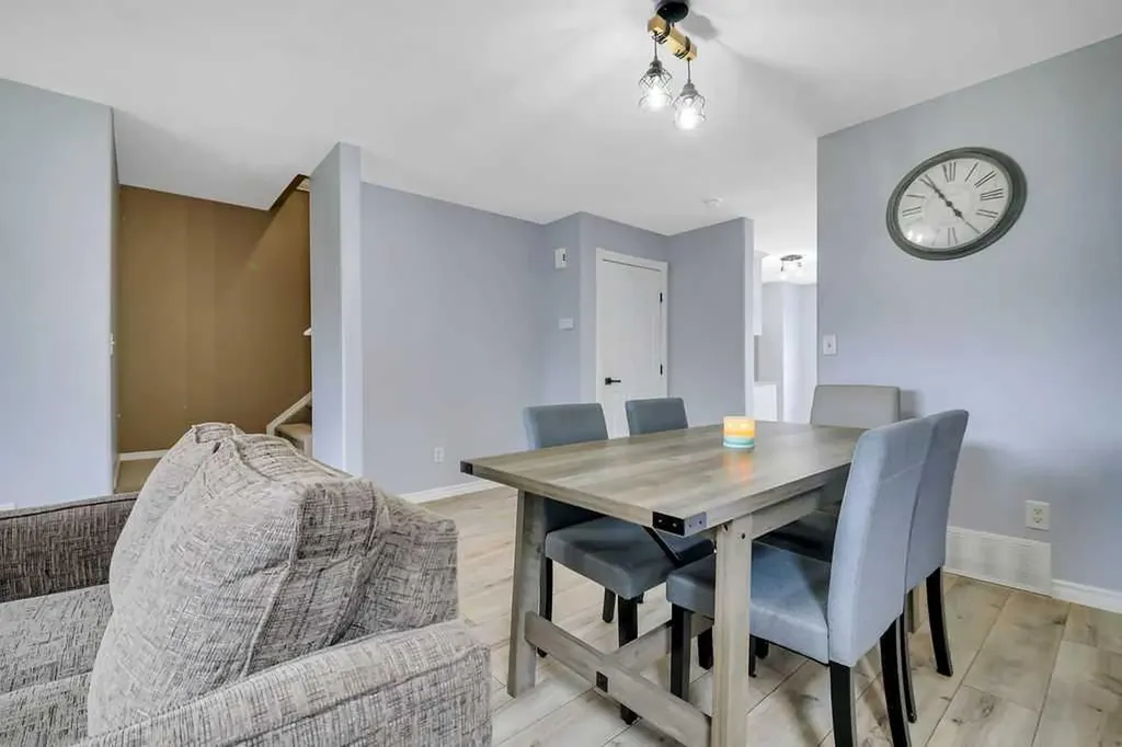 67 Durand Crescent Red Deer AB T4P 2P4