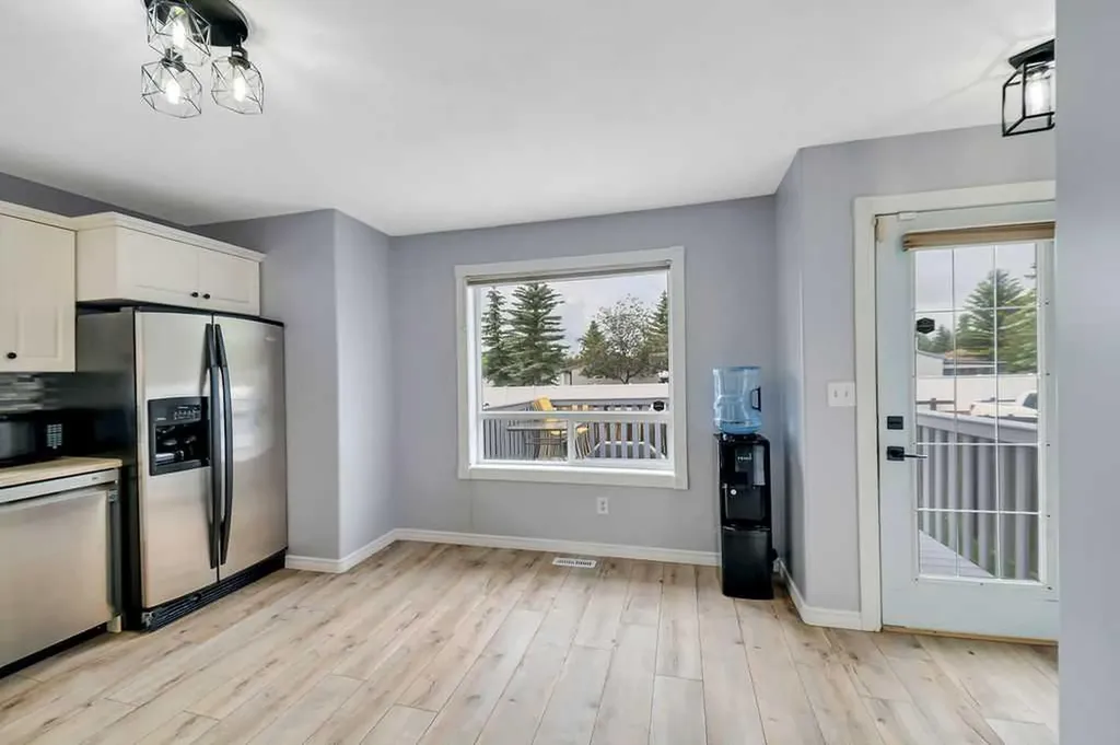 67 Durand Crescent Red Deer AB T4P 2P4