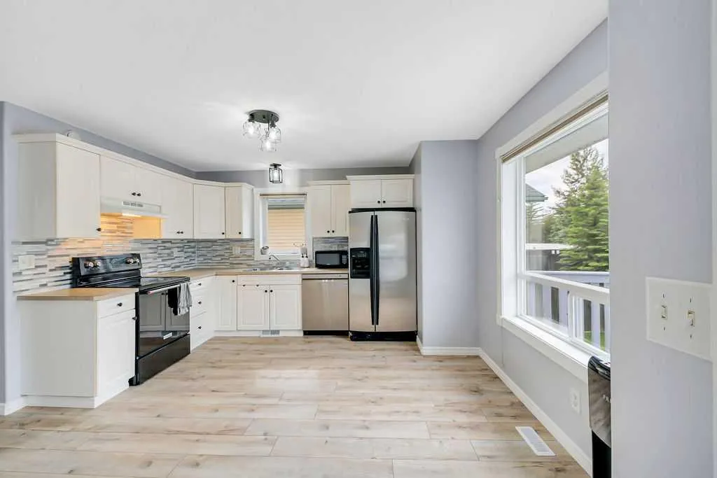 67 Durand Crescent Red Deer AB T4P 2P4