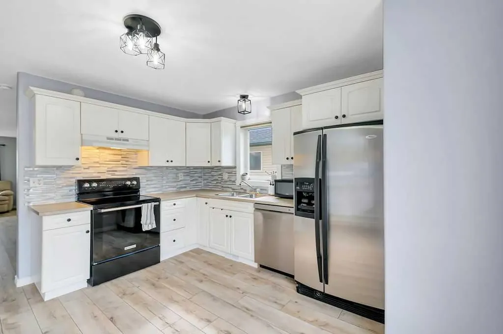 67 Durand Crescent Red Deer AB T4P 2P4