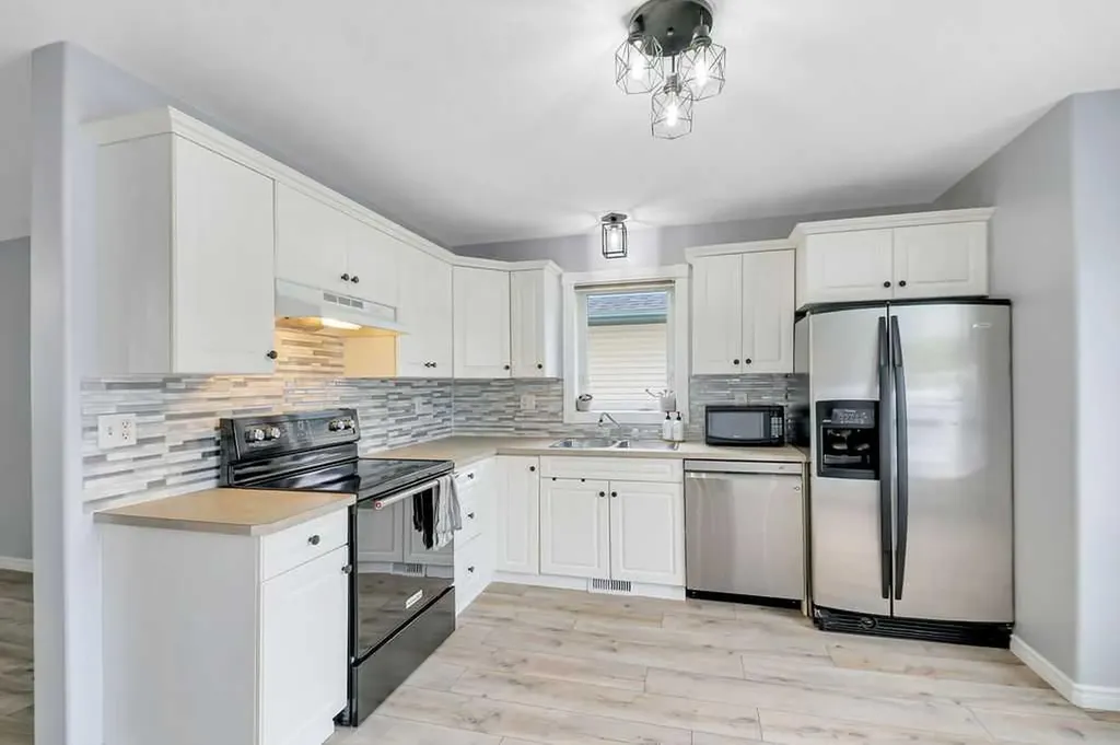 67 Durand Crescent Red Deer AB T4P 2P4