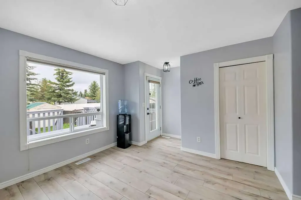 67 Durand Crescent Red Deer AB T4P 2P4