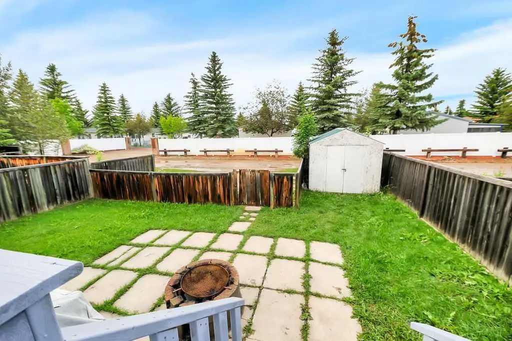 67 Durand Crescent Red Deer AB T4P 2P4