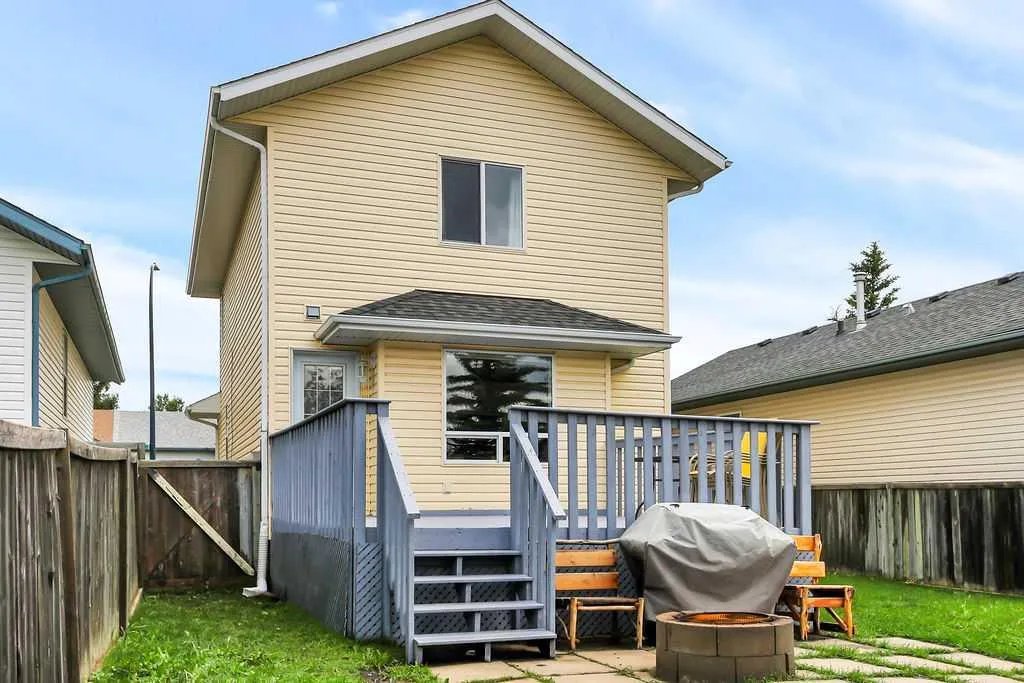 67 Durand Crescent Red Deer AB T4P 2P4