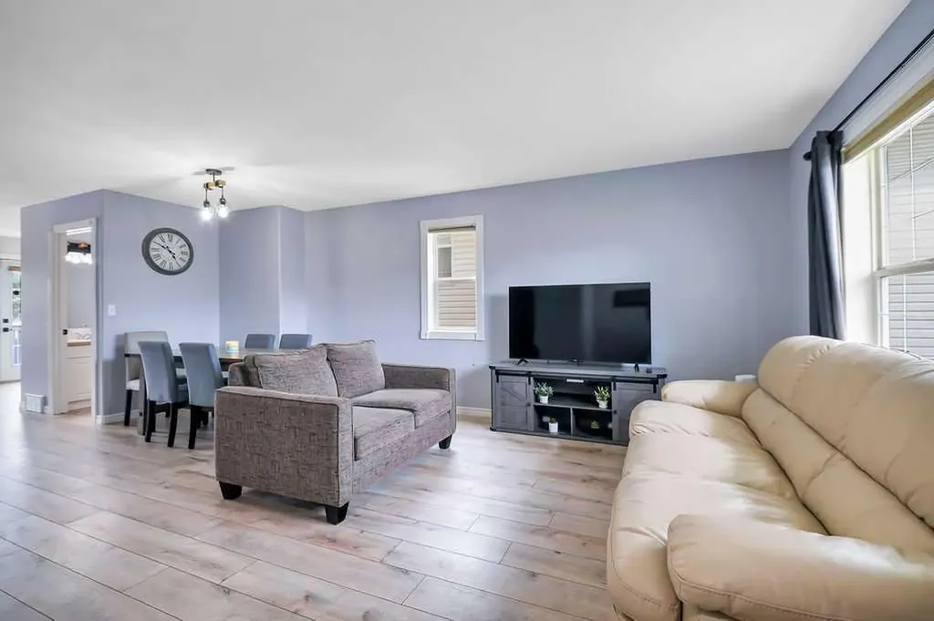 67 Durand Crescent Red Deer AB T4P 2P4