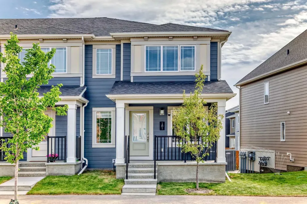 181 Yorkville Boulevard SW Calgary AB T2X 0R4