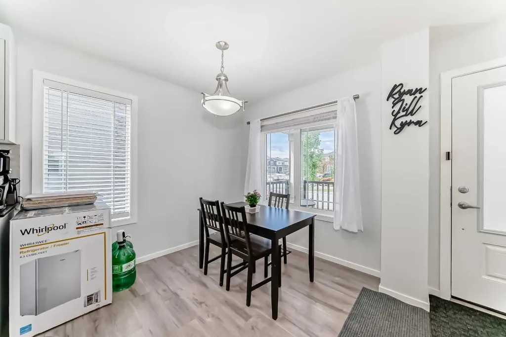 181 Yorkville Boulevard SW Calgary AB T2X 0R4