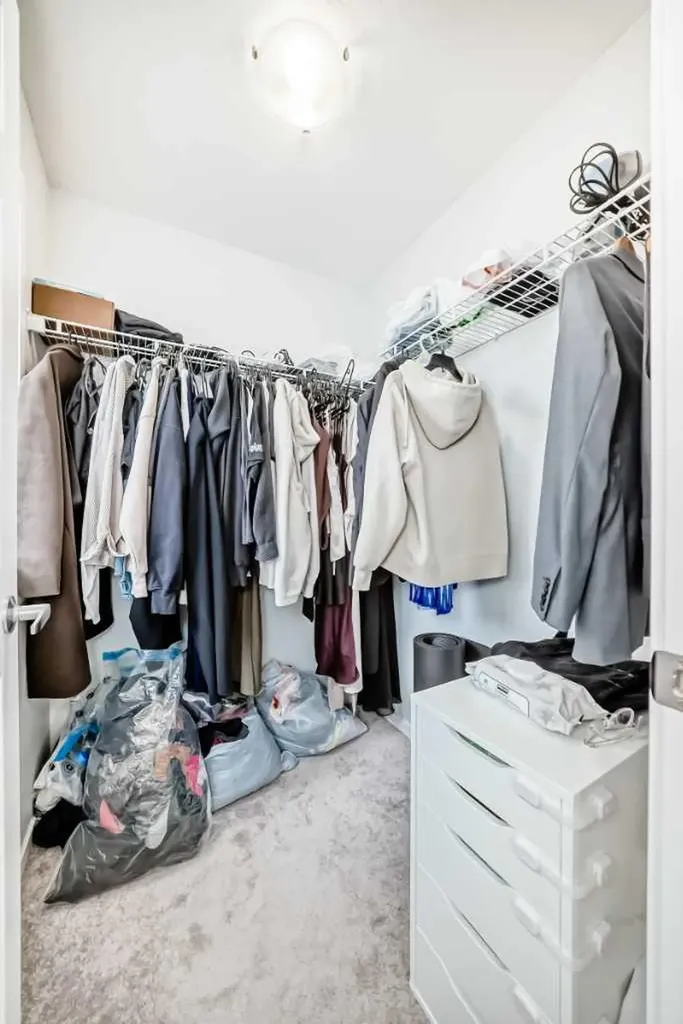 181 Yorkville Boulevard SW Calgary AB T2X 0R4