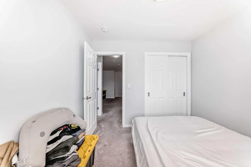 181 Yorkville Boulevard SW Calgary AB T2X 0R4