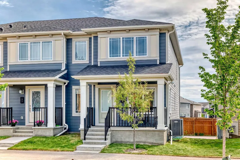 181 Yorkville Boulevard SW Calgary AB T2X 0R4