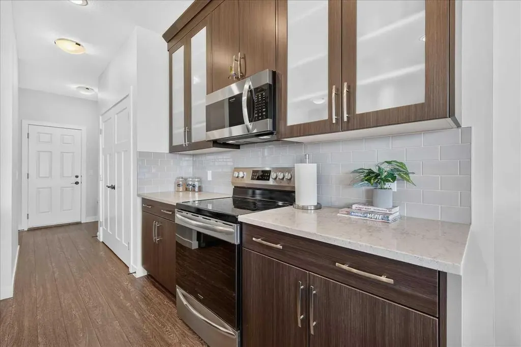 61 Hanson Lane NE Langdon AB T0J 1X1