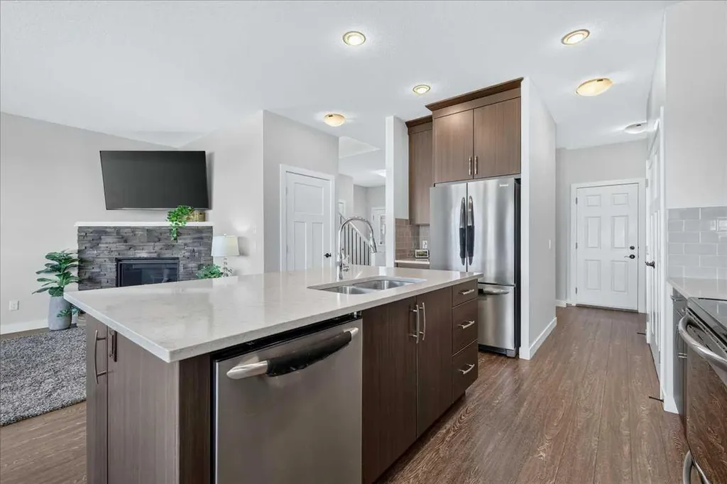 61 Hanson Lane NE Langdon AB T0J 1X1