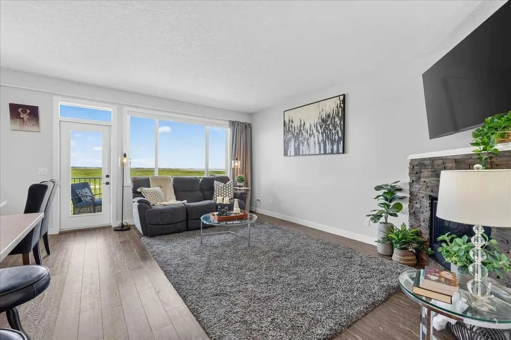 61 Hanson Lane NE Langdon AB T0J 1X1