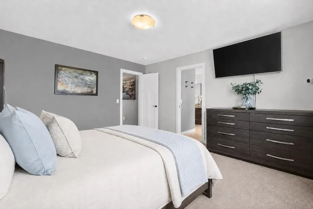 61 Hanson Lane NE Langdon AB T0J 1X1
