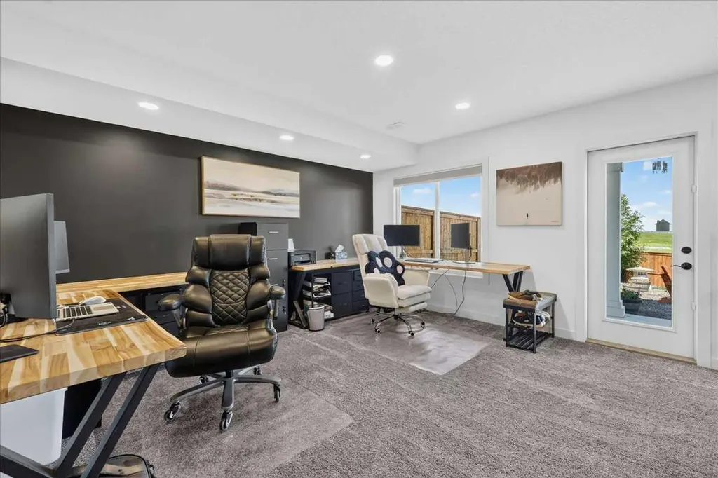 61 Hanson Lane NE Langdon AB T0J 1X1