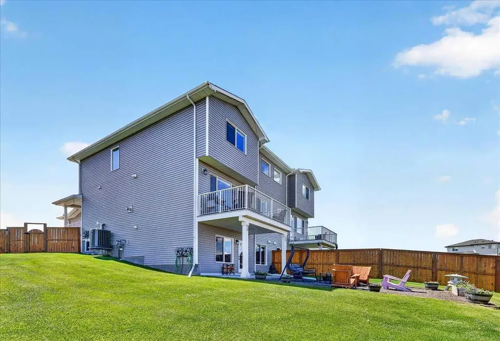 61 Hanson Lane NE Langdon AB T0J 1X1
