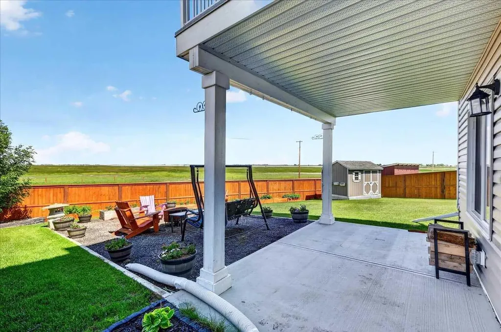 61 Hanson Lane NE Langdon AB T0J 1X1