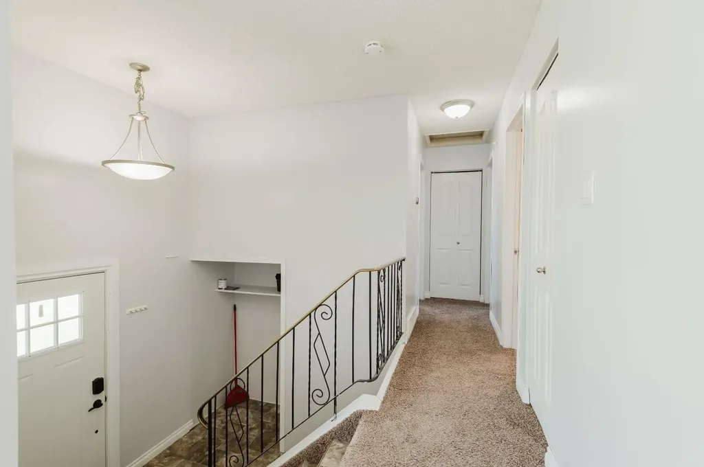9101 100 Avenue Sexsmith AB T0H3C0
