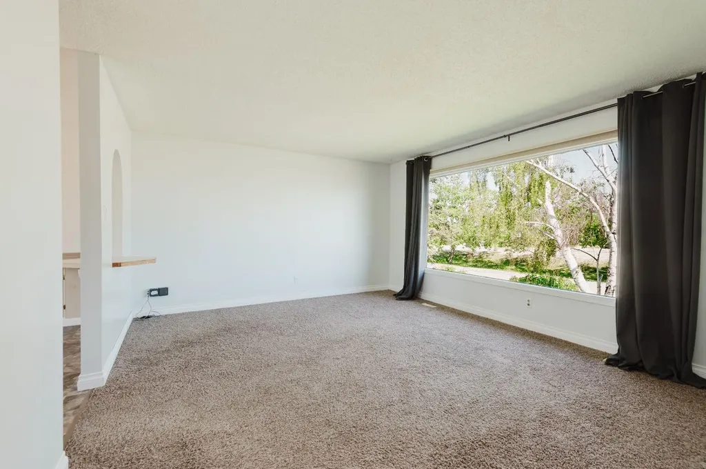 9101 100 Avenue Sexsmith AB T0H3C0