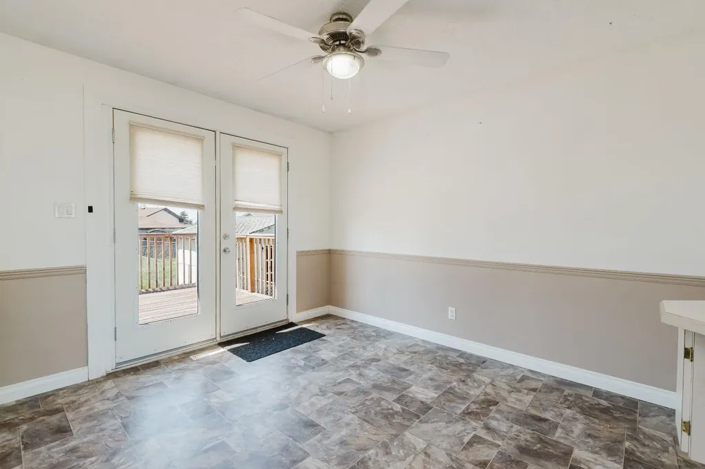 9101 100 Avenue Sexsmith AB T0H3C0