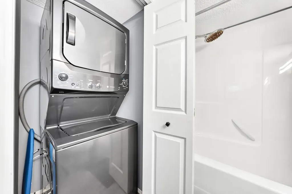 950 Arbour Lake Road NW Calgary AB T3G5B3
