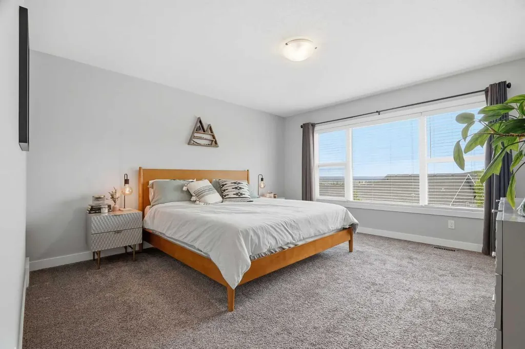 26 Crestbrook Drive SW Calgary AB T3B 6G3