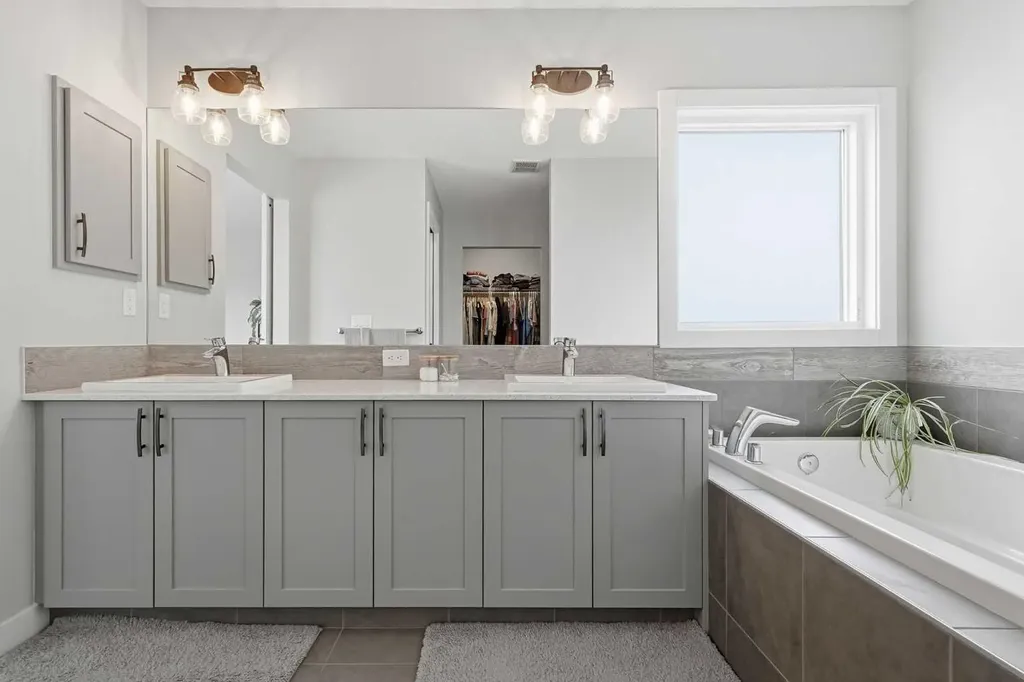 26 Crestbrook Drive SW Calgary AB T3B 6G3