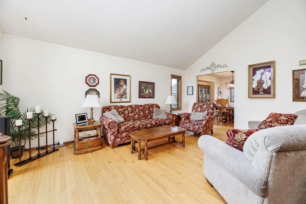 78 Dunning Crescent Red Deer AB T4R2G3
