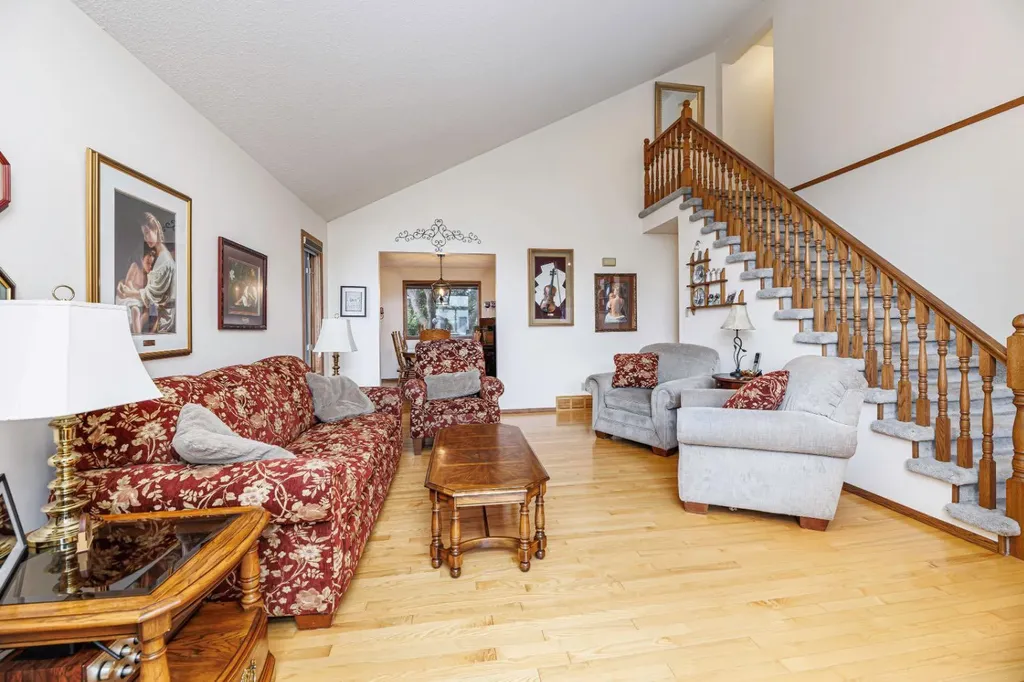 78 Dunning Crescent Red Deer AB T4R2G3
