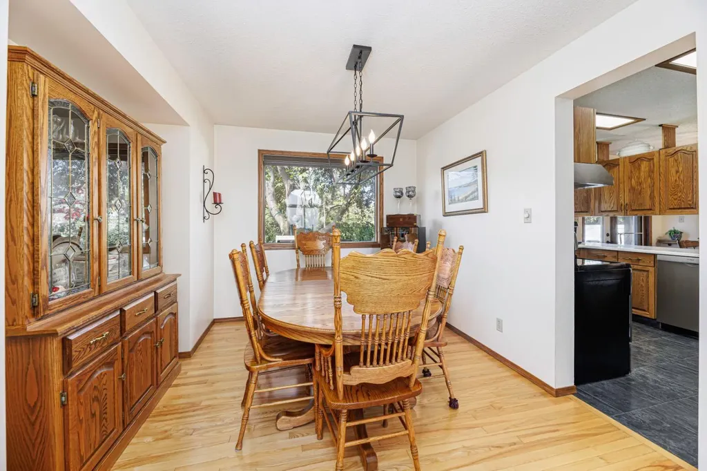 78 Dunning Crescent Red Deer AB T4R2G3