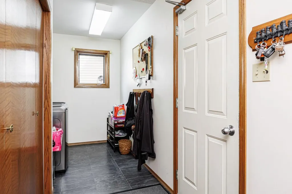 78 Dunning Crescent Red Deer AB T4R2G3