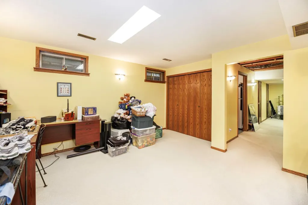 78 Dunning Crescent Red Deer AB T4R2G3
