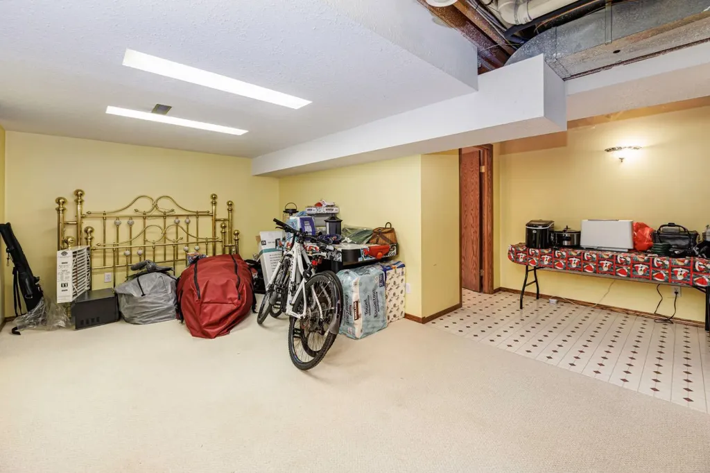 78 Dunning Crescent Red Deer AB T4R2G3