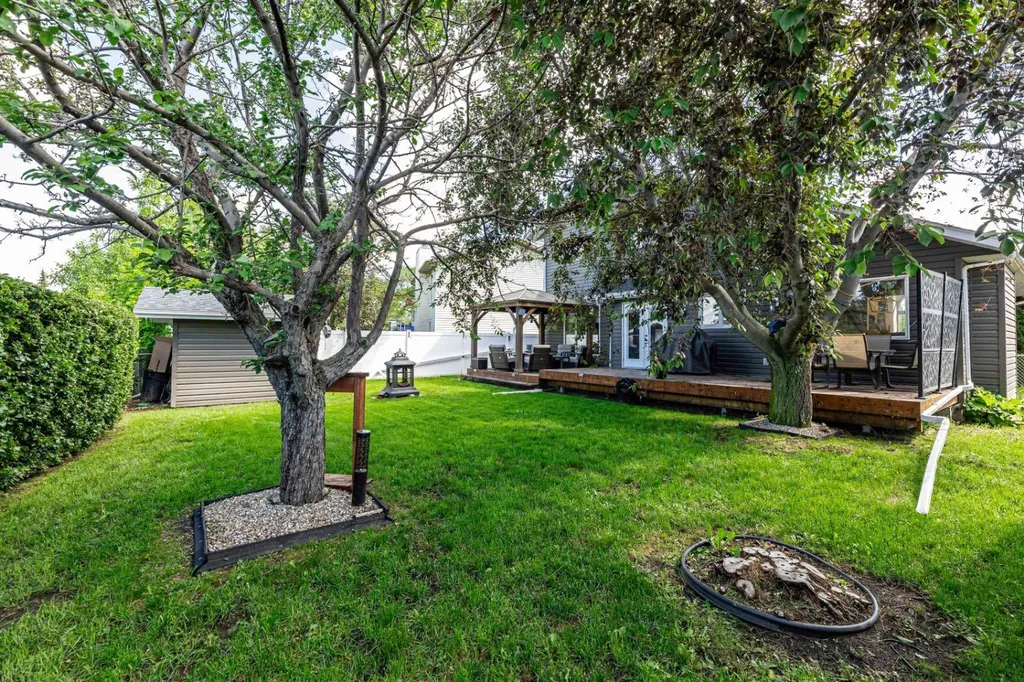 78 Dunning Crescent Red Deer AB T4R2G3
