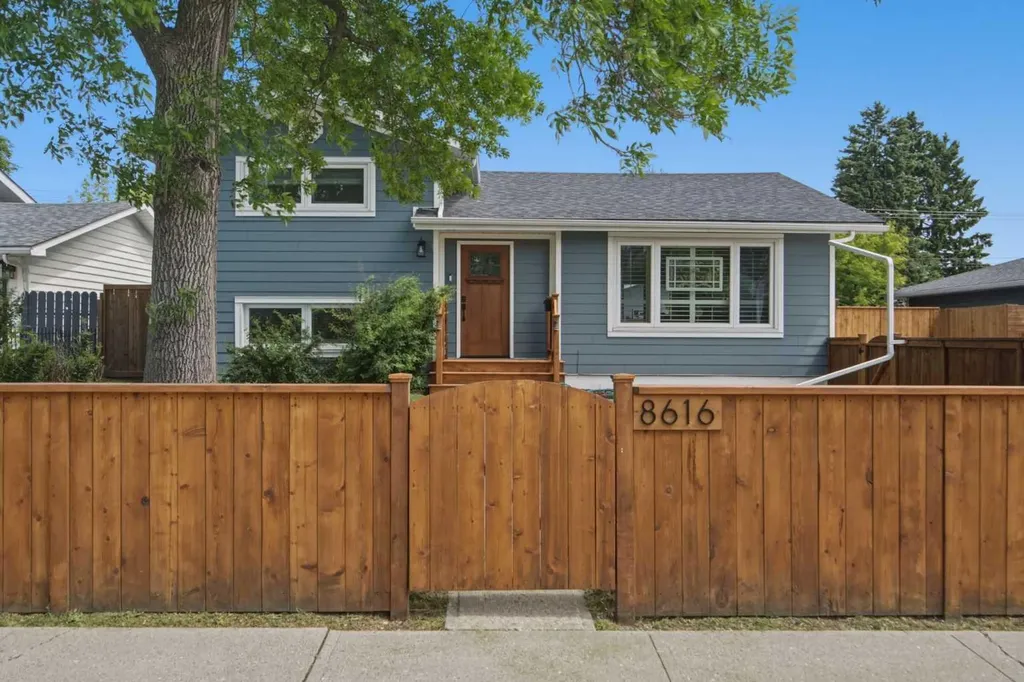 8616 Elbow Drive SW Calgary AB T2V 1K7