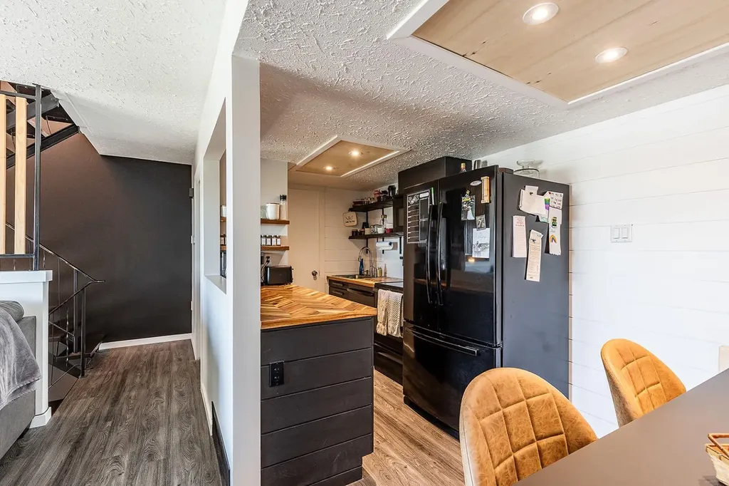 637 5 Street SE Medicine Hat AB T1A0N4