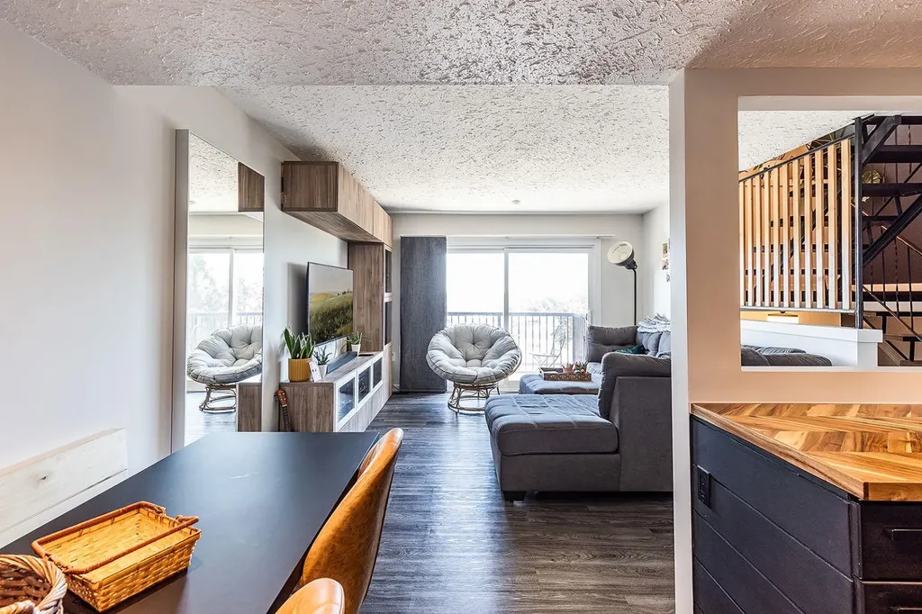 637 5 Street SE Medicine Hat AB T1A0N4
