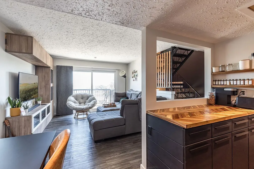 637 5 Street SE Medicine Hat AB T1A0N4