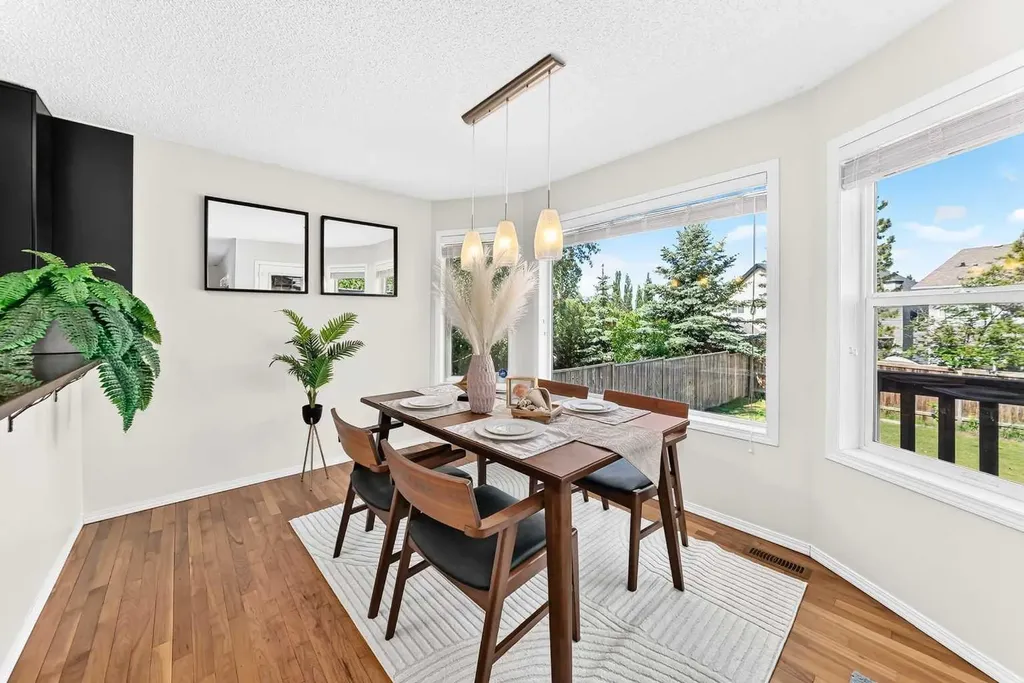 50 Royal Birch Terrace NW Calgary AB T3G 5N7