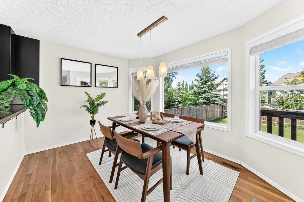 50 Royal Birch Terrace NW Calgary AB T3G 5N7