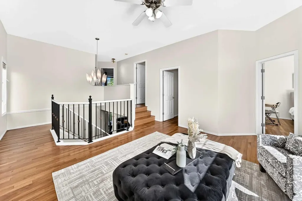 50 Royal Birch Terrace NW Calgary AB T3G 5N7