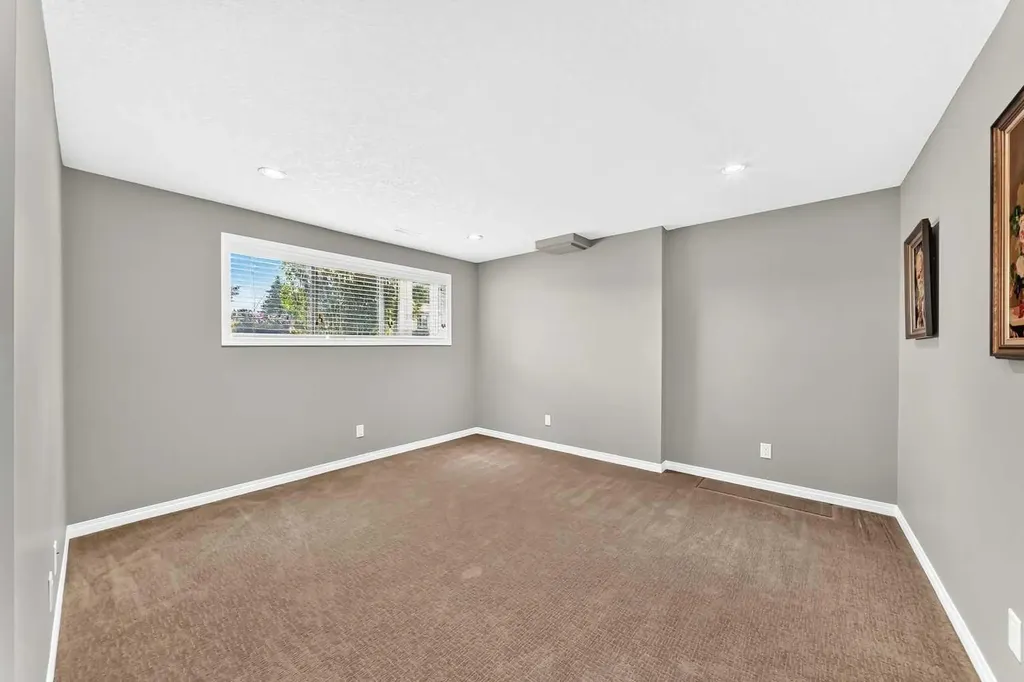 11335 Braeside Drive SW Calgary AB T2W 2V6